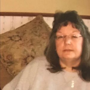 Meet your Posher, Beverly